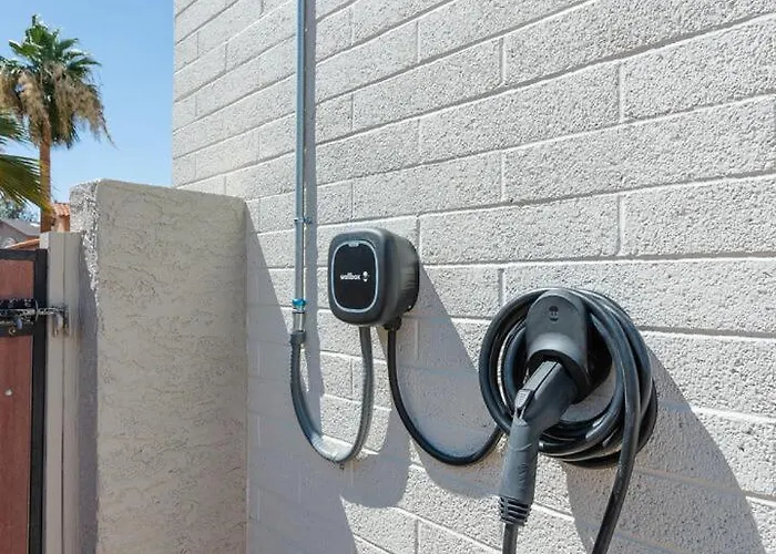 Solara - Pool & - Mins To Scottsdale Quarter Holiday home *